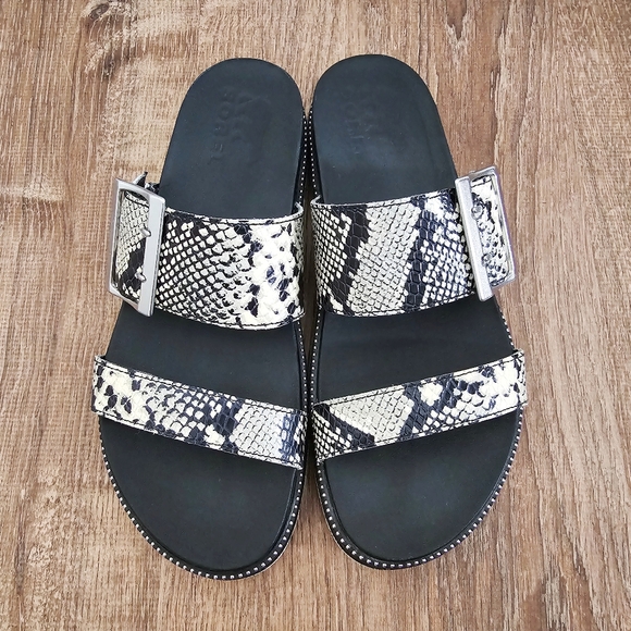 Sorel Boundless Snake Reptile Print Slip-on Platform Slide, Size 7 - Picture 5 of 10